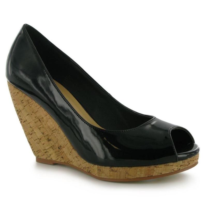 Dámská obuv Spot On On Patent Wedge Shoes Ladies černá, Velikost: UK8 (euro 42)